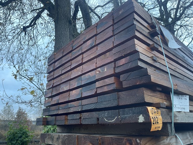 Ca. 119x douglas planken fijnbezaagd, 32x150mm, lengte 300cm - afbeelding 3 van  3