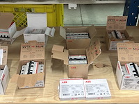 Ca. 11x abb schakelmateriaal w.o. aardlekautomaten - afbeelding 1 van  9