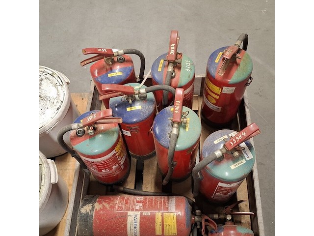 Ca. 11x brandblusser (niet gekeurd), tsa, poeder | 9 kg - afbeelding 4 van  5