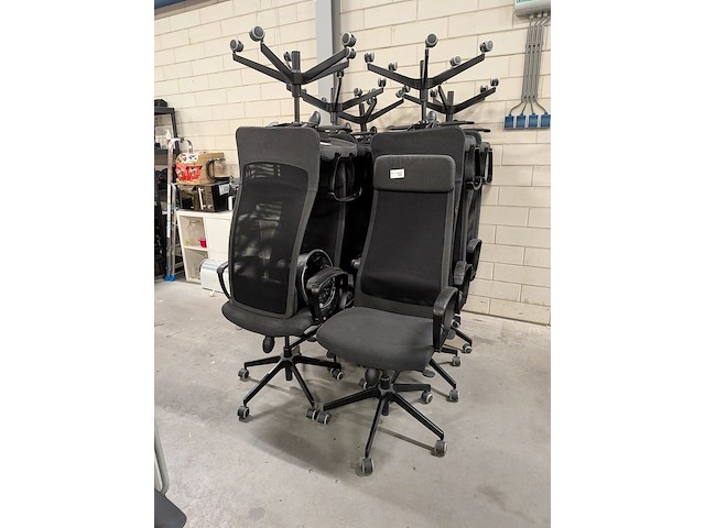 Ca. 11x bureaustoel, ikea, zwart - afbeelding 1 van  6