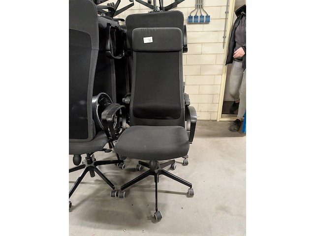 Ca. 11x bureaustoel, ikea, zwart - afbeelding 2 van  6
