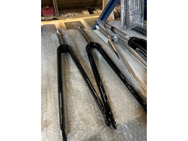 Ca. 11x carbon/aluminium voorvork - afbeelding 4 van  7