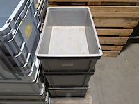Ca. 11x diverse kunststof stabelbak - afbeelding 5 van  6