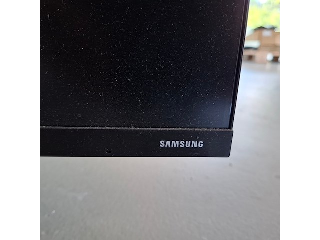 Ca. 11x diverse monitor samsung en peaq, diverse modellen - afbeelding 8 van  11