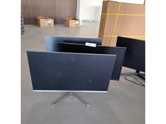 Ca. 11x diverse monitor samsung en peaq, diverse modellen - afbeelding 10 van  11