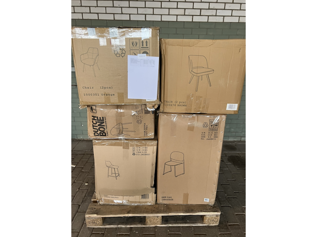 Ca. 11x diverse stoelen en barkrukken, dutchbone en whitelabel living - afbeelding 1 van  6