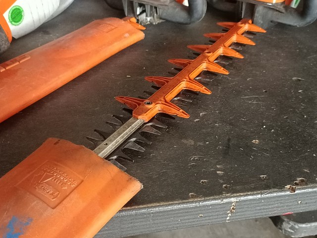 Ca. 11x diverse tuingereedschap - afbeelding 13 van  26