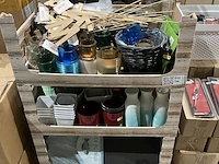 Ca. 11x dozen decoratie
