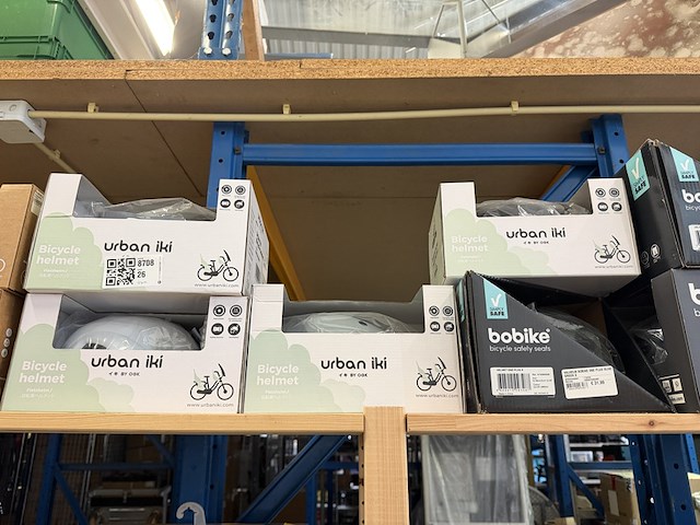 Ca. 11x fietshelm, bobike, urban iki - afbeelding 3 van  6