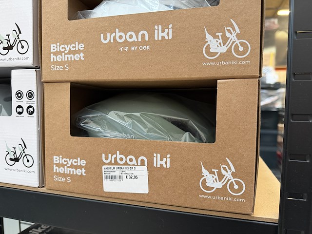 Ca. 11x fietshelm urban iki, bobike - afbeelding 11 van  14