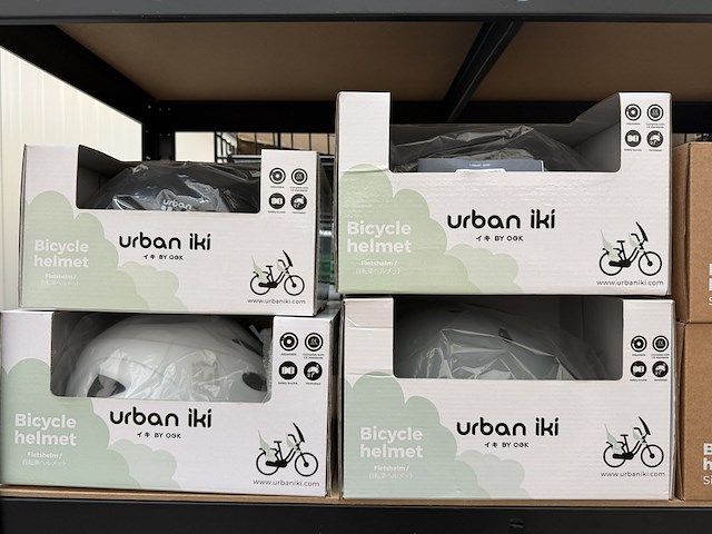 Ca. 11x fietshelm urban iki, bobike - afbeelding 12 van  14