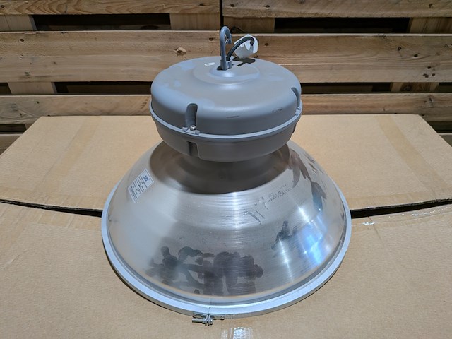 Ca. 11x inductielamp, lvd, gc00001-150 highbay luminaire - afbeelding 3 van  7