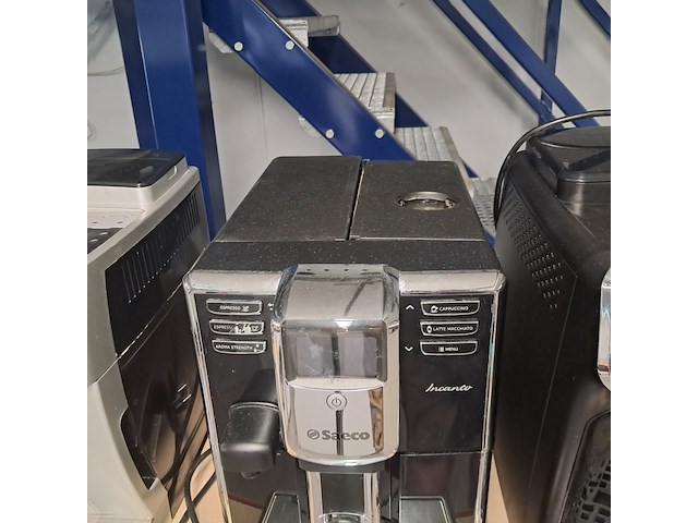 Ca. 11x meerdere koffiebonen machines, o.a. siemen, delonghi, saeco - afbeelding 20 van  24