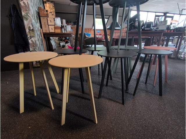 Ca. 11x metalen bijzettafel - afbeelding 1 van  8