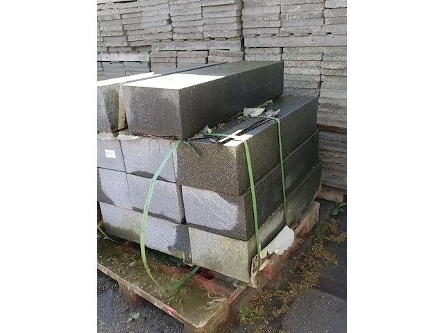 Ca. 11x natuurstenenband - afbeelding 2 van  3