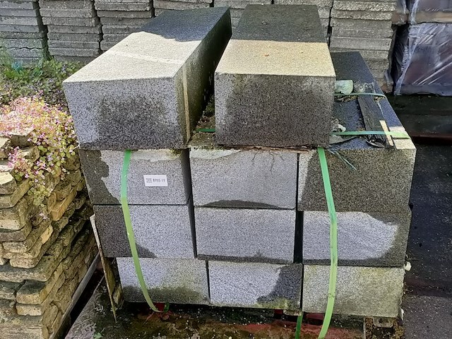 Ca. 11x natuurstenenband - afbeelding 3 van  3