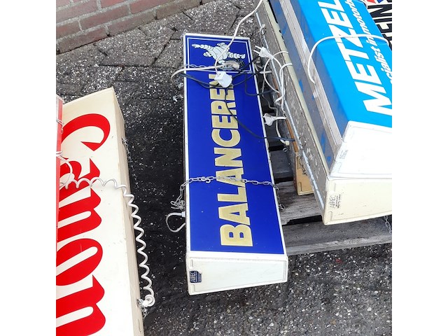 Ca 11x nostalgische lichtreclame borden - afbeelding 2 van  12