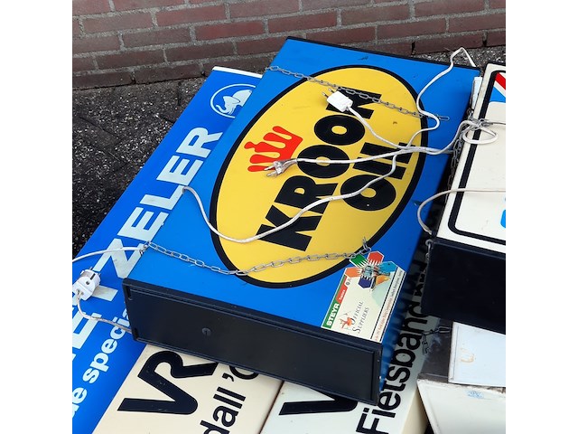 Ca 11x nostalgische lichtreclame borden - afbeelding 8 van  12