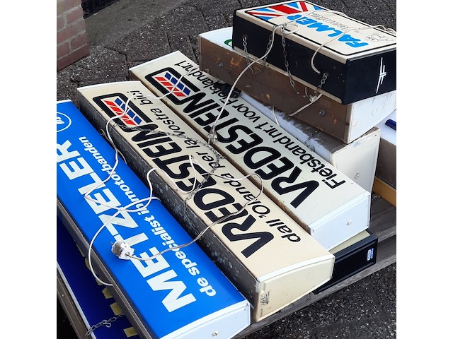 Ca 11x nostalgische lichtreclame borden - afbeelding 10 van  12