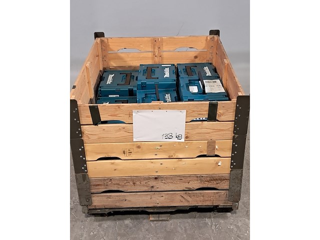 Ca. 11x opbergkoffer met oplader en 13x opbergkoffer zonder oplader, makita, o.a dc18rc - afbeelding 1 van  6