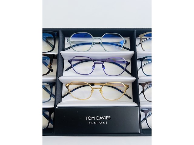 Ca. 11x optische monturen, tom davies, in luxe opbergdoos/displaytray - afbeelding 10 van  16