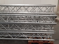 Ca. 11x paal t.b.v. truss systeem - afbeelding 3 van  7
