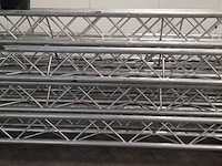 Ca. 11x paal t.b.v. truss systeem - afbeelding 4 van  7
