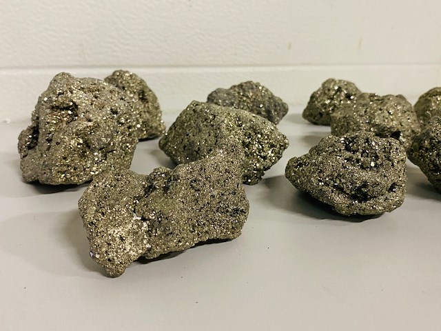 Ca. 11x pyriet clusters - afbeelding 2 van  7