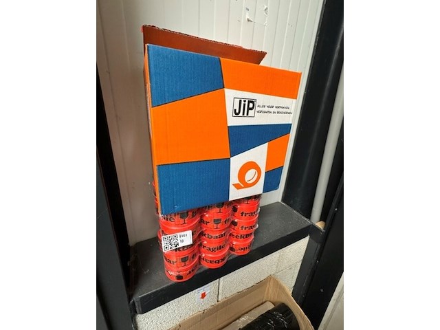 Ca. 11x rol wikkelfolie en 76x rol tape - afbeelding 4 van  5