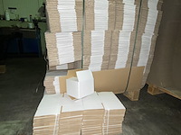 Ca. 1200x verzenddoosjes 132x119x96mm, wit - afbeelding 3 van  3