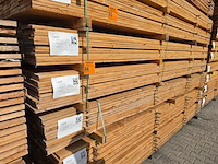 Ca. 120x douglas planken fijnbezaagd, 18x200mm, lengte 400cm - afbeelding 4 van  4