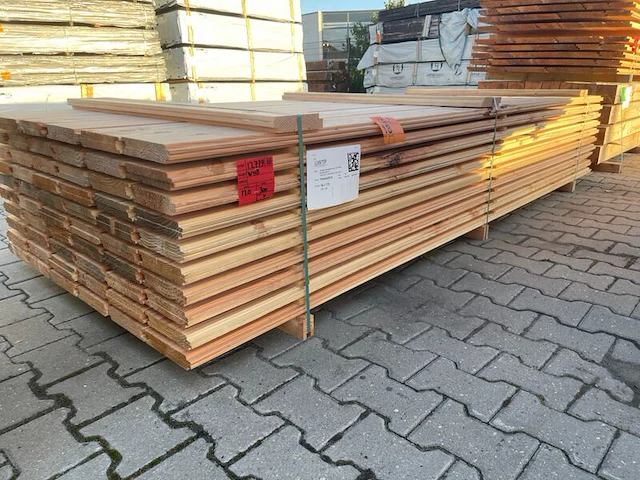 Ca. 120x douglas wisselsponning/halfhoutsrabat, 18x190mm, lengte 300cm - afbeelding 3 van  3