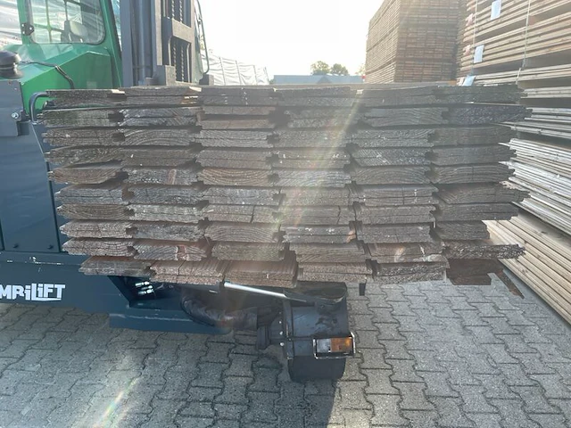 Ca. 120x douglas wisselsponning/halfhoutsrabat, 18x190mm, lengte 400cm - afbeelding 2 van  3