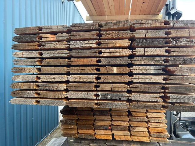 Ca. 120x douglas wisselsponning/halfhoutsrabat, 18x190mm, lengte 500cm - afbeelding 3 van  3