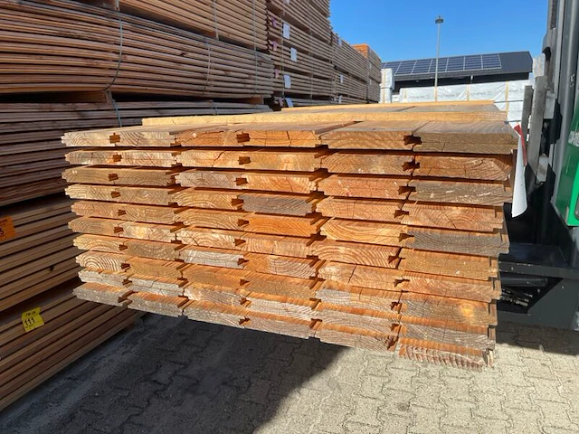 Ca. 120x douglas wisselsponning/halfhoutsrabat, 18x190mm, lengte 500cm - afbeelding 3 van  3