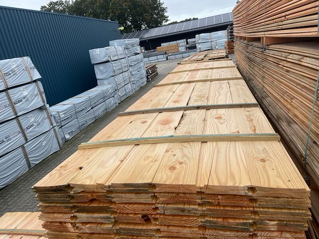 Ca. 120x douglas wisselsponning/halfhoutsrabat, 18x190mm, lengte 500cm - afbeelding 1 van  3