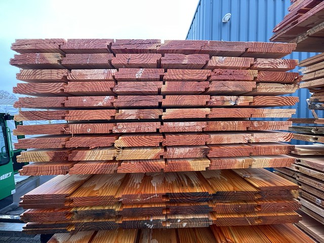 Ca. 120x douglas zweeds rabat, 26x190mm, lengte 300cm - afbeelding 2 van  2