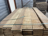 Ca. 120x guyana teak buitenparket (kopse veer & groef), 21x145mm, lengte 125cm - afbeelding 1 van  3