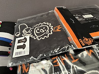 Ca. 120x knvb/wk t-shirts, snapback caps - afbeelding 5 van  9