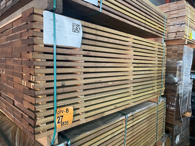Ca. 121x guyana ipé planken fijnbezaagd, 25x140mm, lengte 155cm - afbeelding 4 van  4