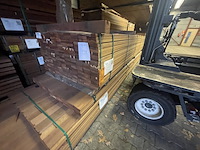 Ca. 121x guyana teak planken geschaafd, 21x90mm, lengte 335cm - afbeelding 2 van  4