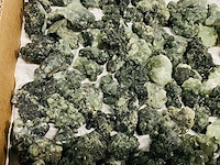 Ca. 121x prehniet brokjes - afbeelding 4 van  5