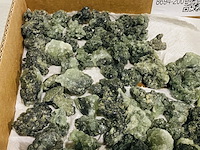 Ca. 121x prehniet brokjes - afbeelding 5 van  5