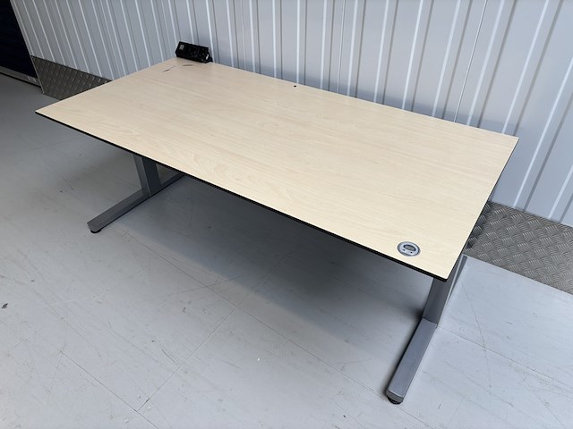 Ca. 122x bureau, ahrend, lichte houtkleur - afbeelding 4 van  11