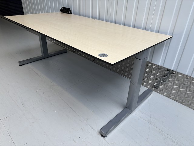 Ca. 122x bureau, ahrend, lichte houtkleur - afbeelding 6 van  11