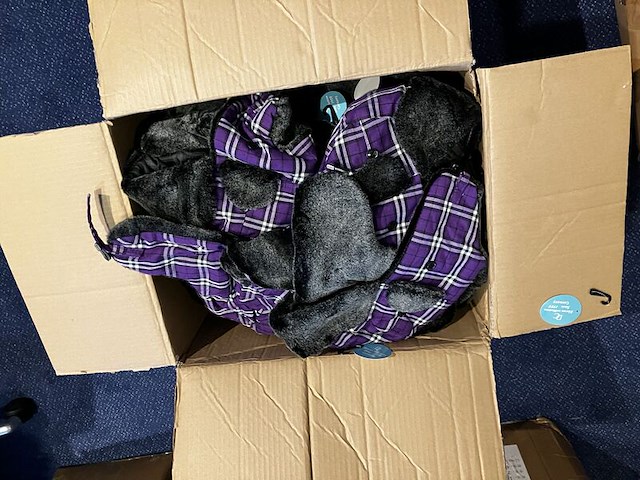 Ca. 122x mutsen, dan carol + overig, geruit - afbeelding 2 van  4