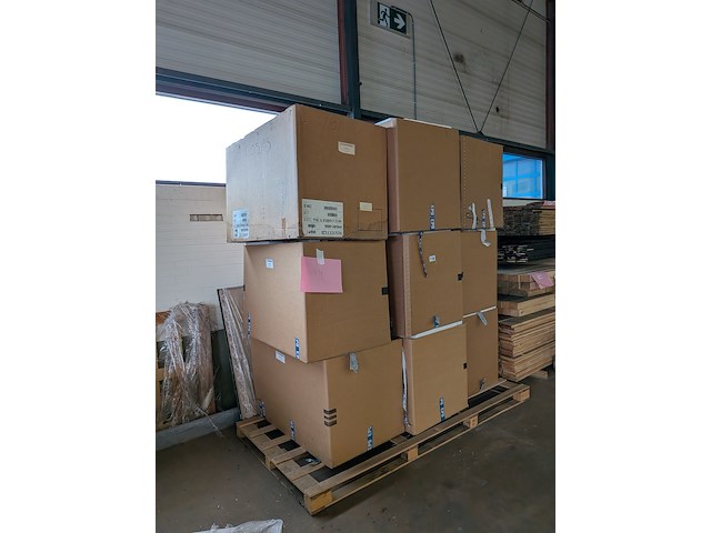 Ca. 1240x piepschuim blok ca. 80x80mm wit - afbeelding 2 van  5