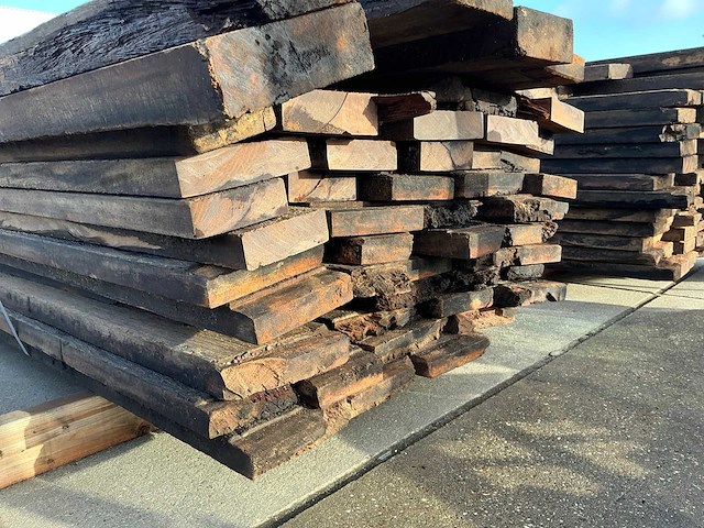 Ca. 125 m2 azobe planken - afbeelding 7 van  19