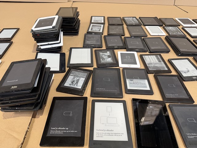 Ca. 125x e-reader, kobo - afbeelding 3 van  9