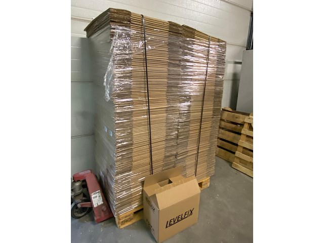 Ca. 125x verzenddozen 42x29x33cm dubbelgolf, bruin - afbeelding 1 van  4